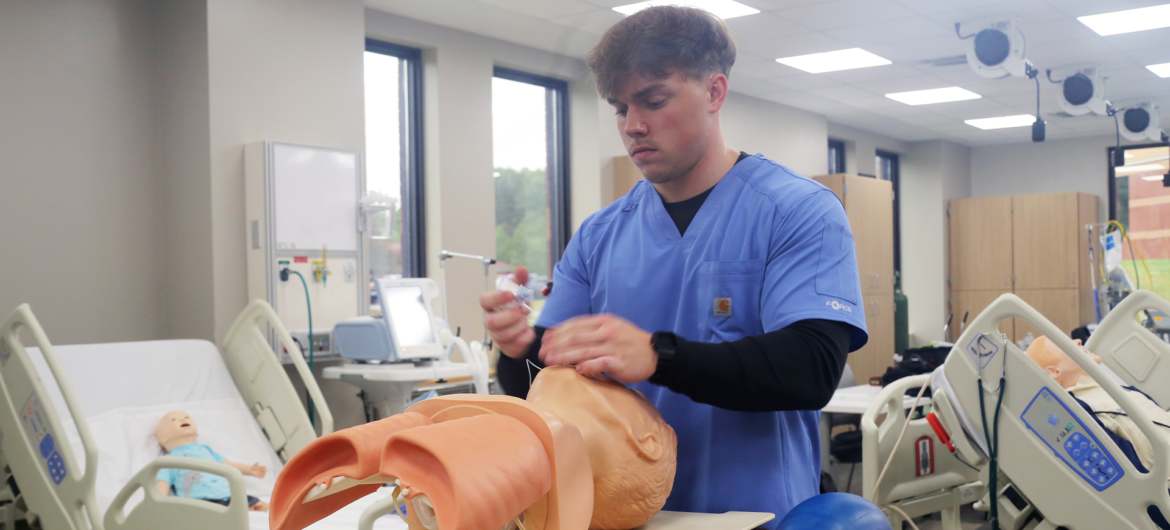 With a Respiratory Therapy degree, Washington State Community College (WSCC) Student of the Month Ethan Lantz is laying the foundation for his future. He’s committed himself to nine years of education in pursuit of his dream to become a Certified Registered Nurse Anesthetist (CRNA).